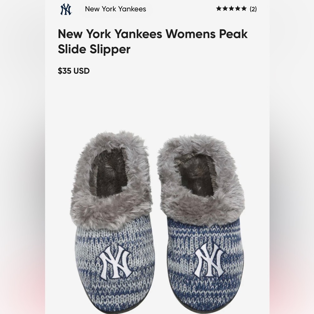 Women’s NY Yankees Slippers. Size 5-6w.